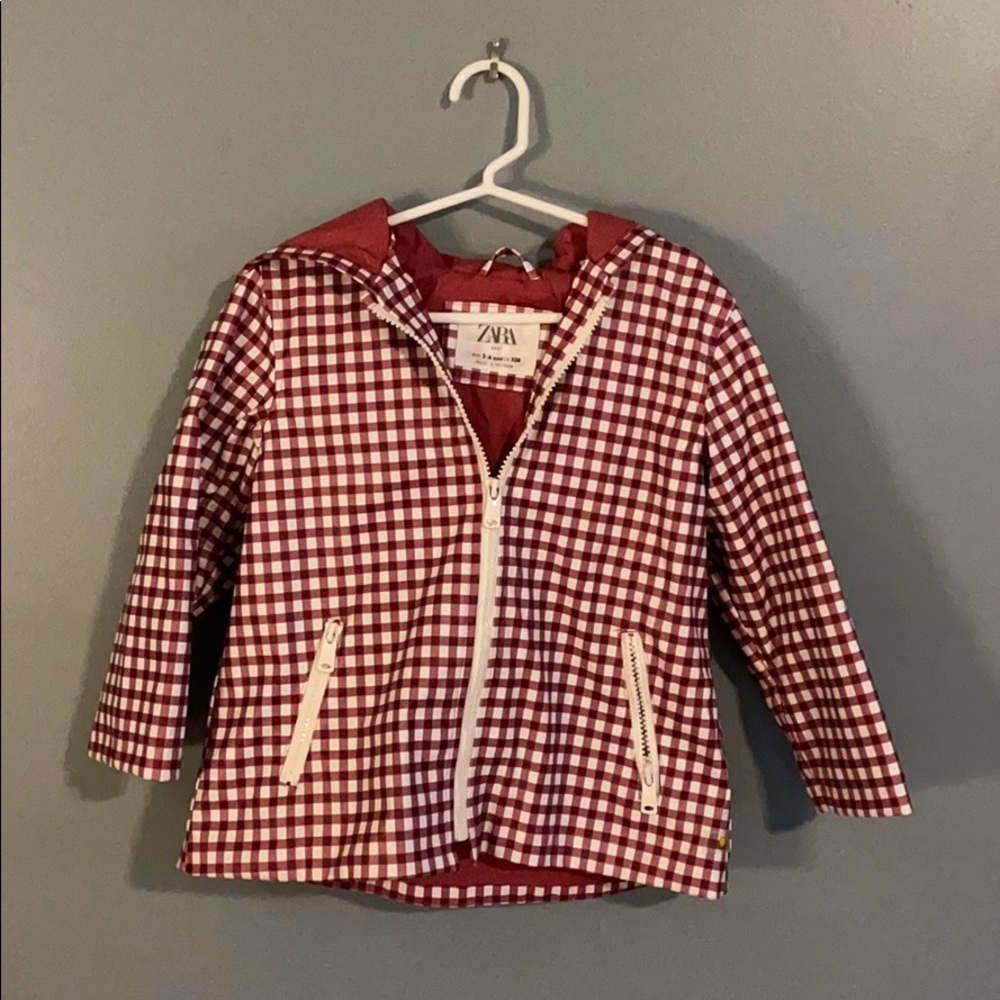 VGUC Zara trench coat, size 3-4